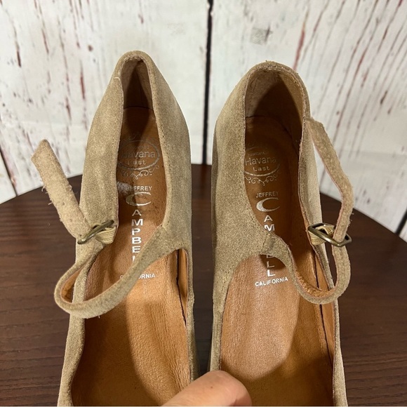 JEFFREY CAMPBELL NIGHT WALK Women's Tan Suede heelless Platform Shoessize 7 GUC - Picture 4 of 11
